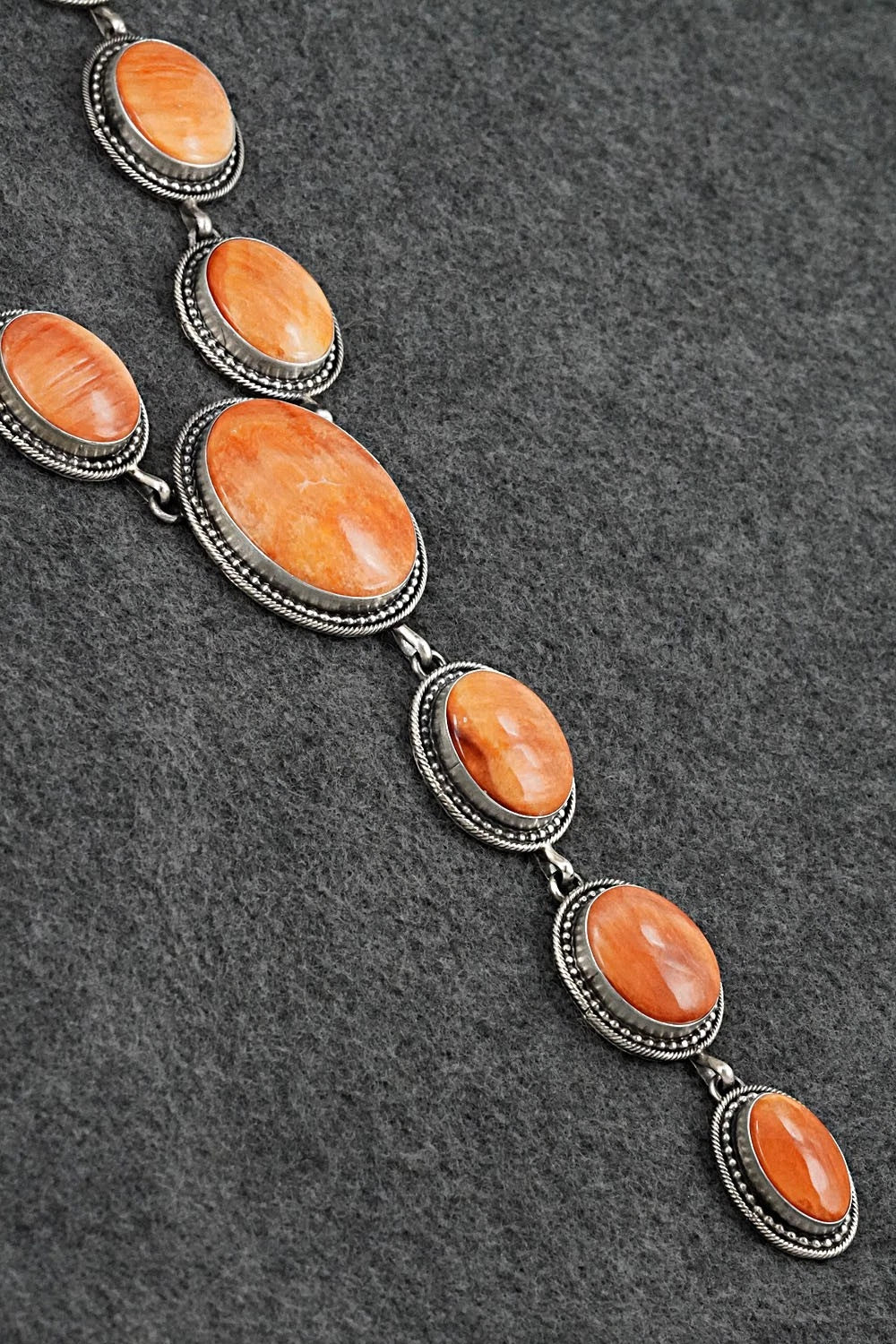 Spiny Oyster & Sterling Silver Necklace and Earrings Set - Paul Livingston