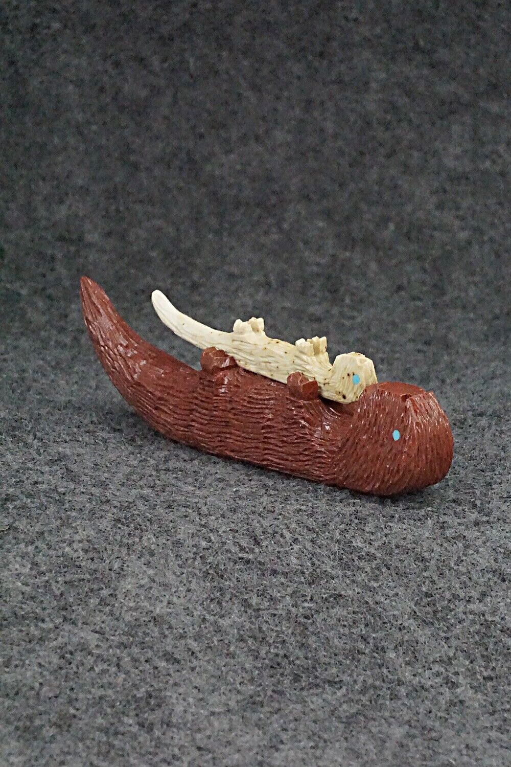 Otter with Cub Zuni Fetish Carving - Jesus Espino