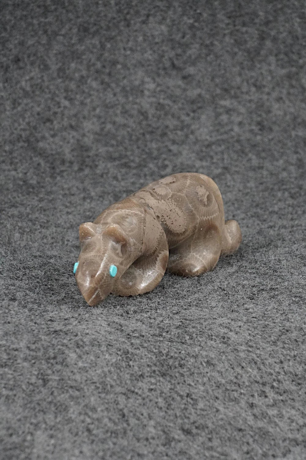 Mountain Lion Zuni Fetish Carving - Ronnie Lunasee