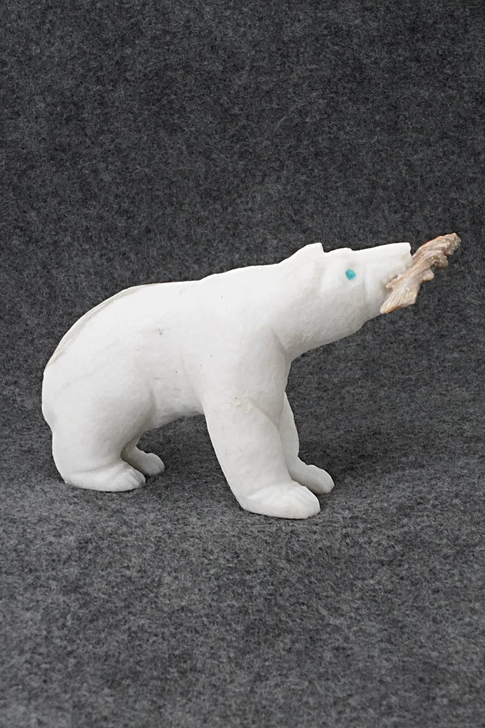 Bear Zuni Fetish Carving - Herb Him