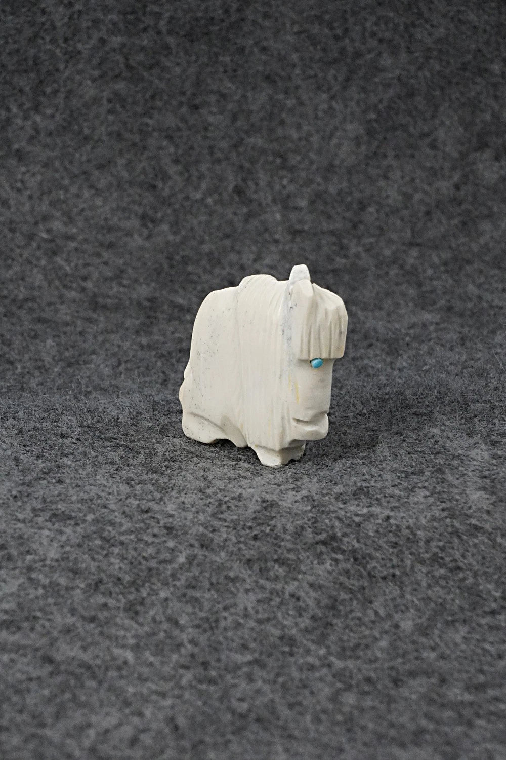Buffalo Zuni Fetish Carving - Gilbert Lonjose