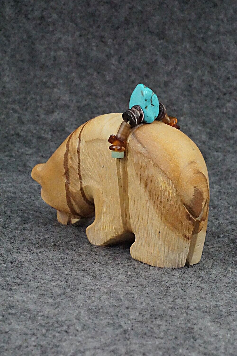 Bear Zuni Fetish Carving - Douglas Martza