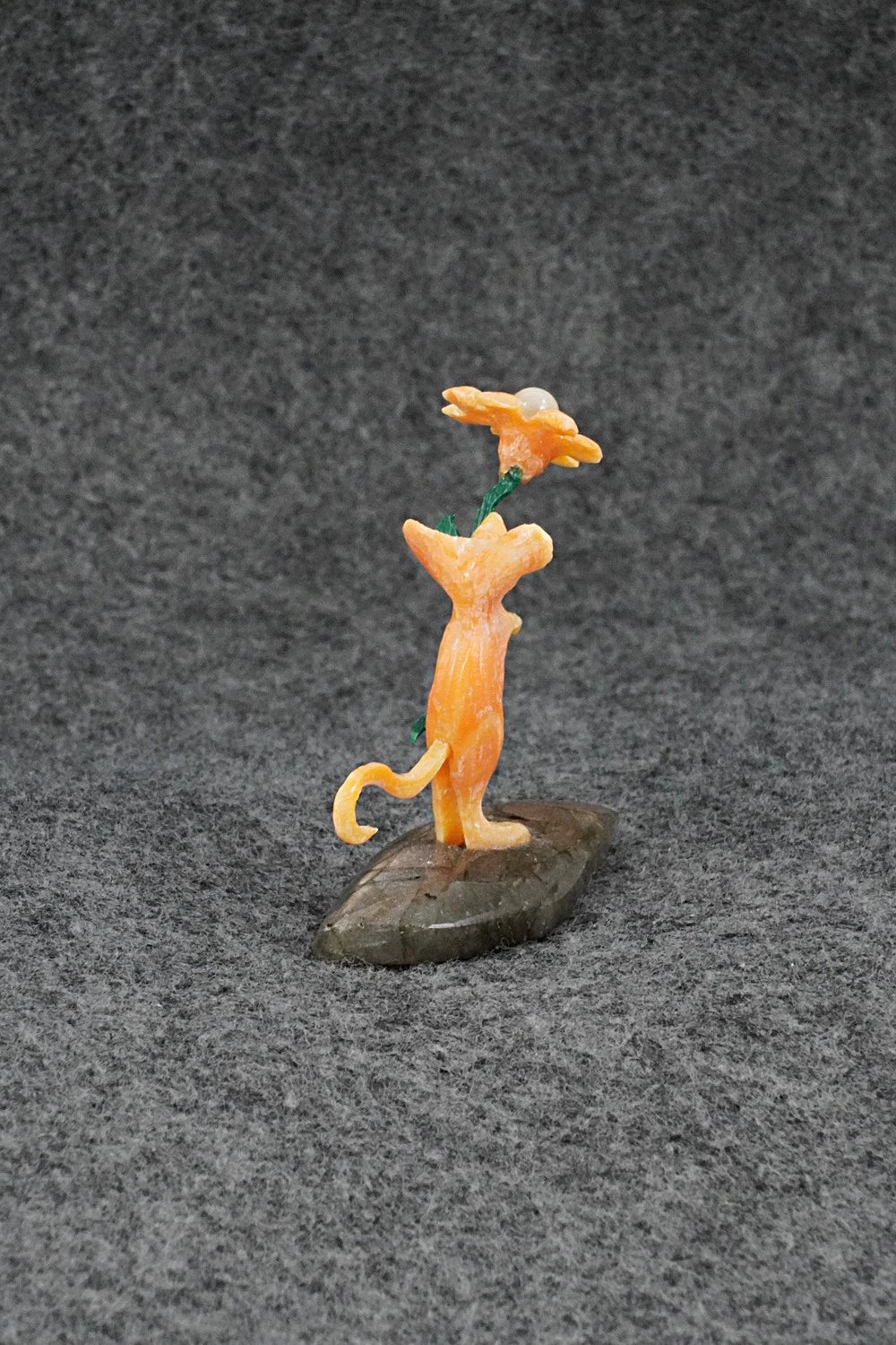 Mouse Zuni Fetish Carving - Ruben Najera