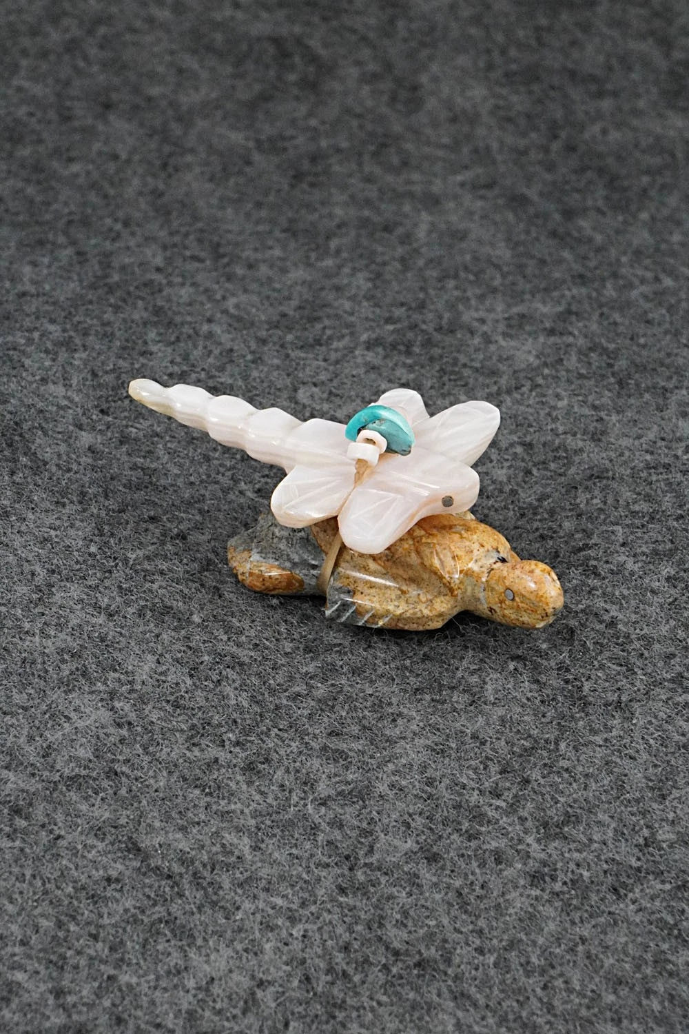 Turtle Zuni Fetish Carving - Daisy Rose Leonard