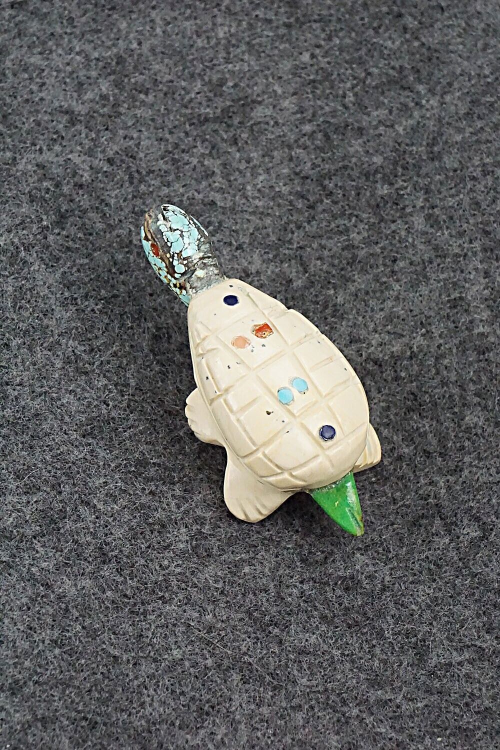Turtle Zuni Fetish Carving - Louise Ponchuella