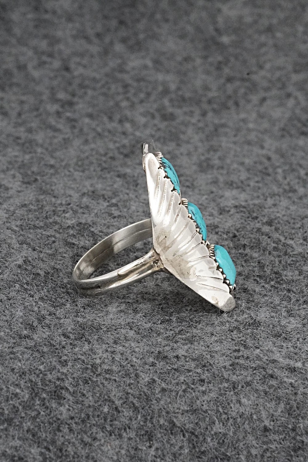 Turquoise & Sterling Silver Vintage Ring - Size 11