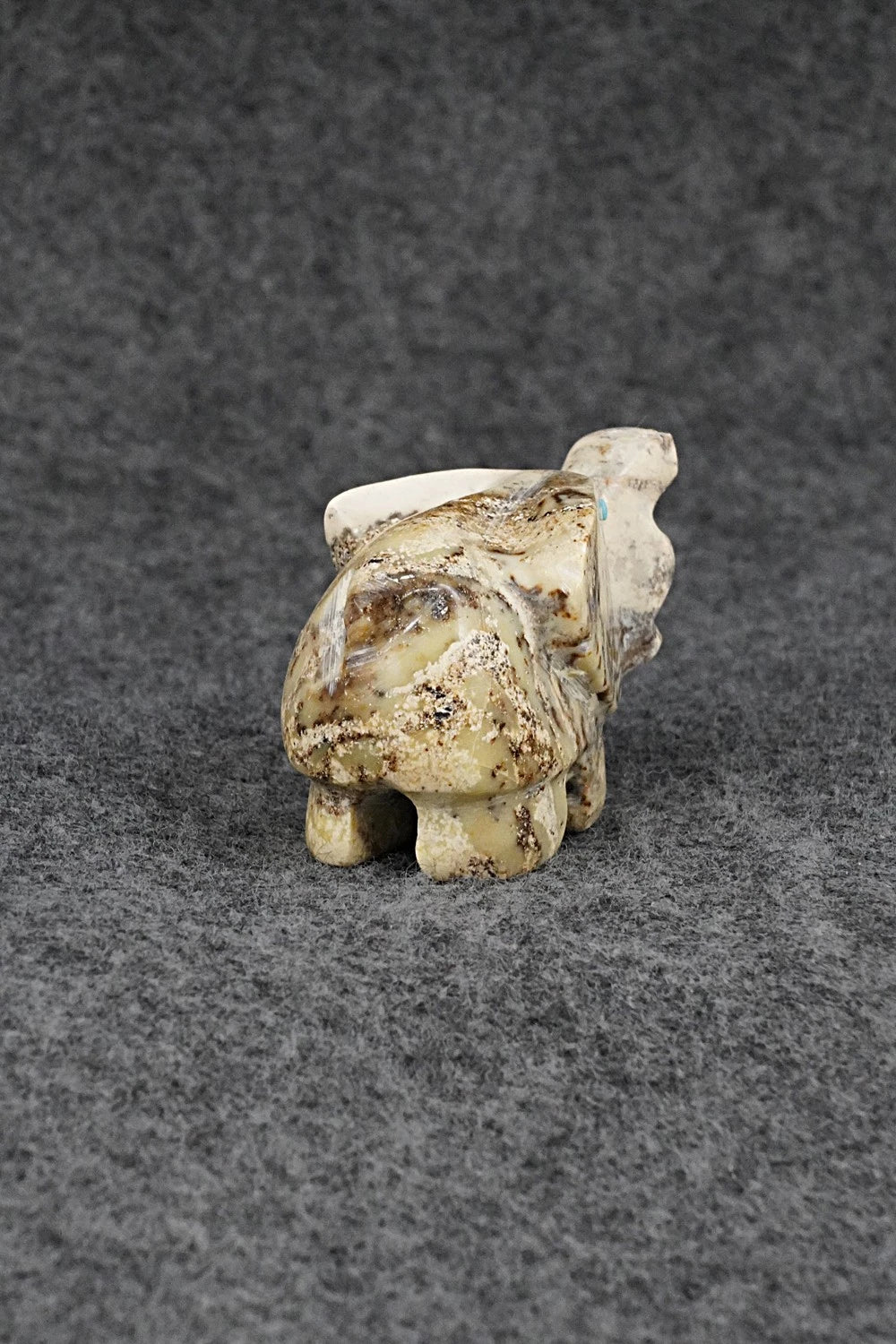 Elephant Zuni Fetish Carving - Gilbert Lonjose