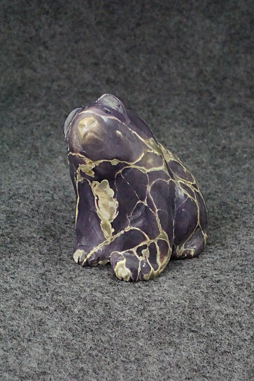 Bear Zuni Fetish Carving - Roy Davis