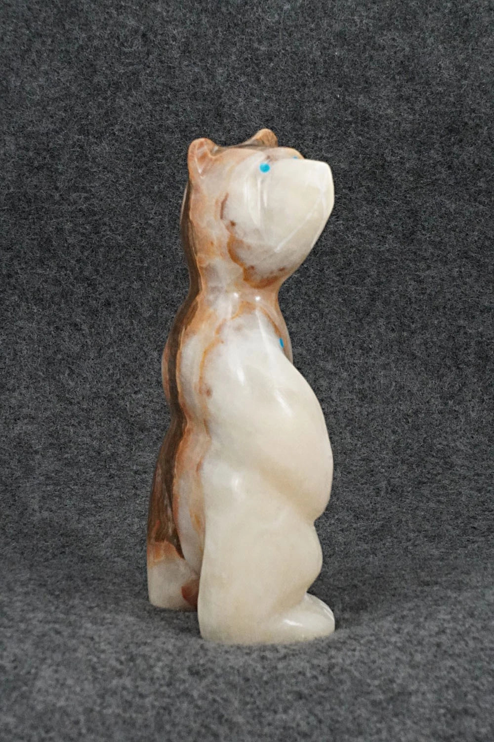 Bear Zuni Fetish Carving - Nelson Yatsattie