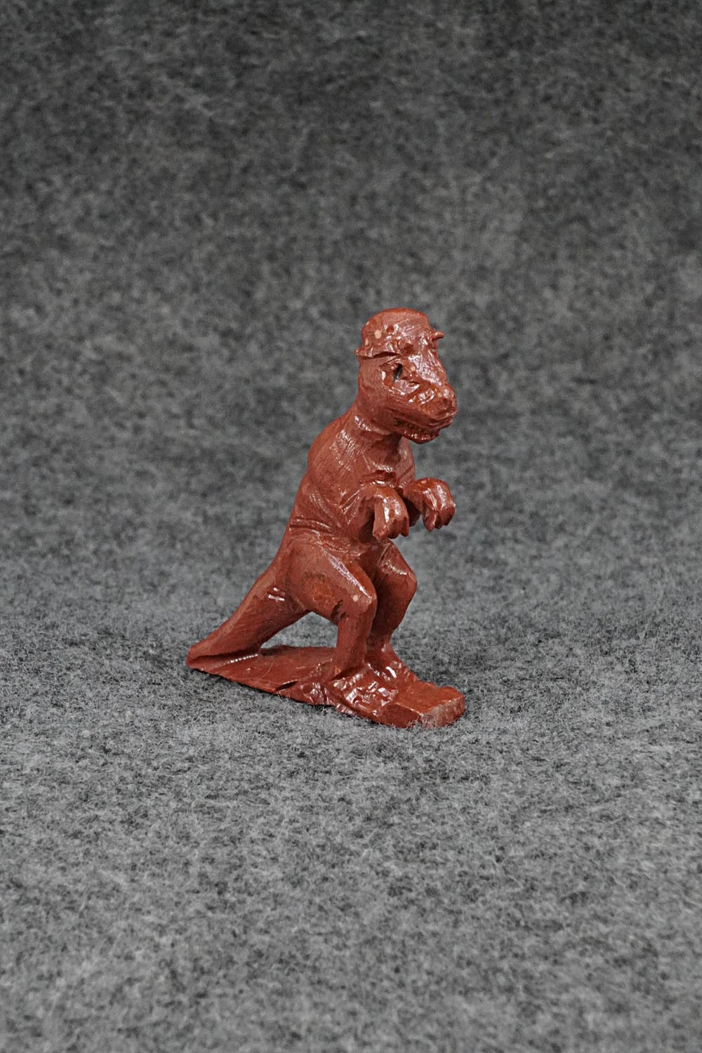 Dinosaur Zuni Fetish Carving - Erick Martinez