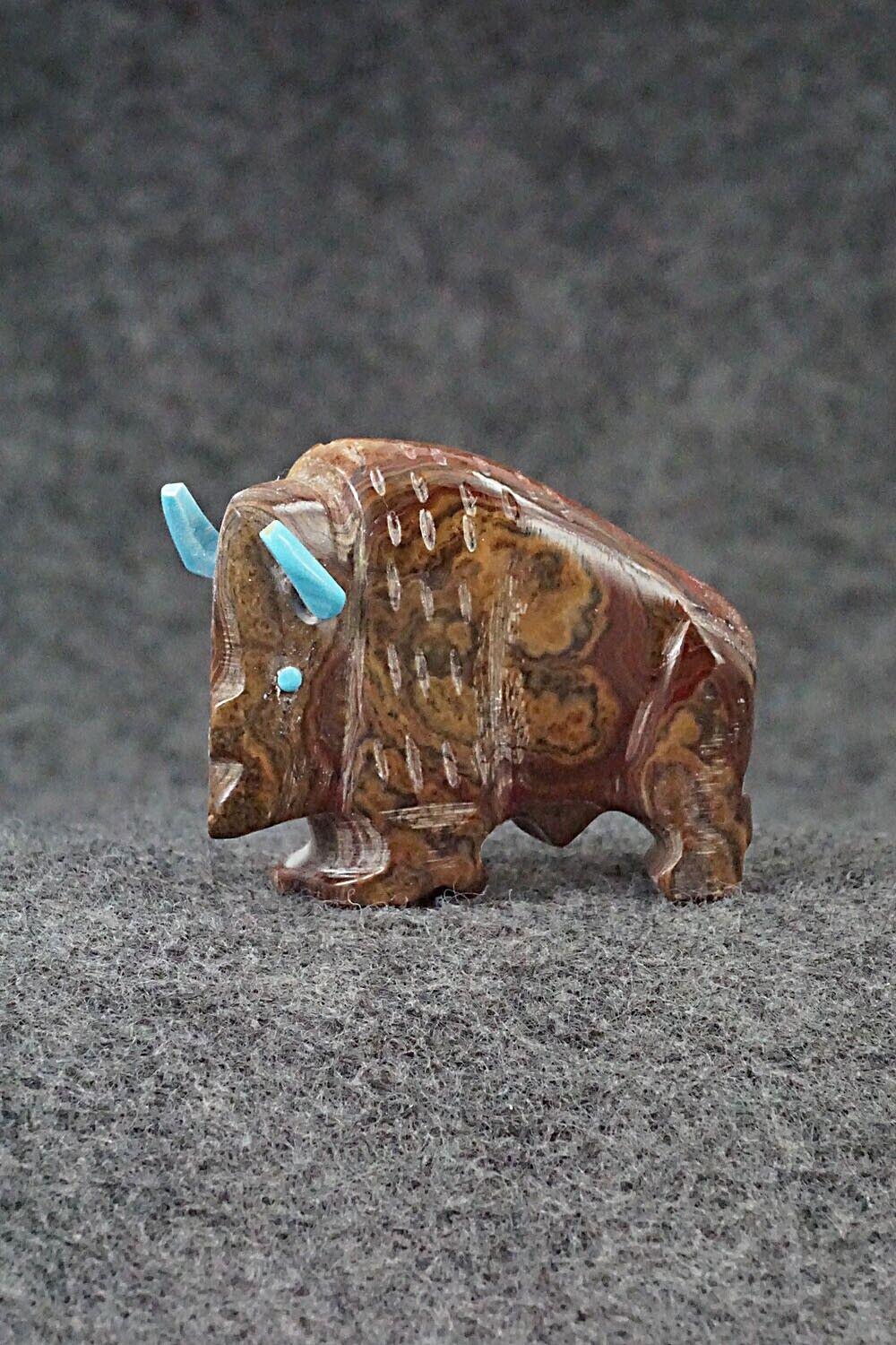 Buffalo Zuni Fetish Carving - Todd Etsate