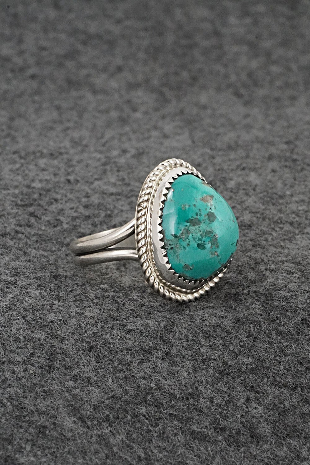 Turquoise & Sterling Silver Ring - Leslie Nez - Size 11