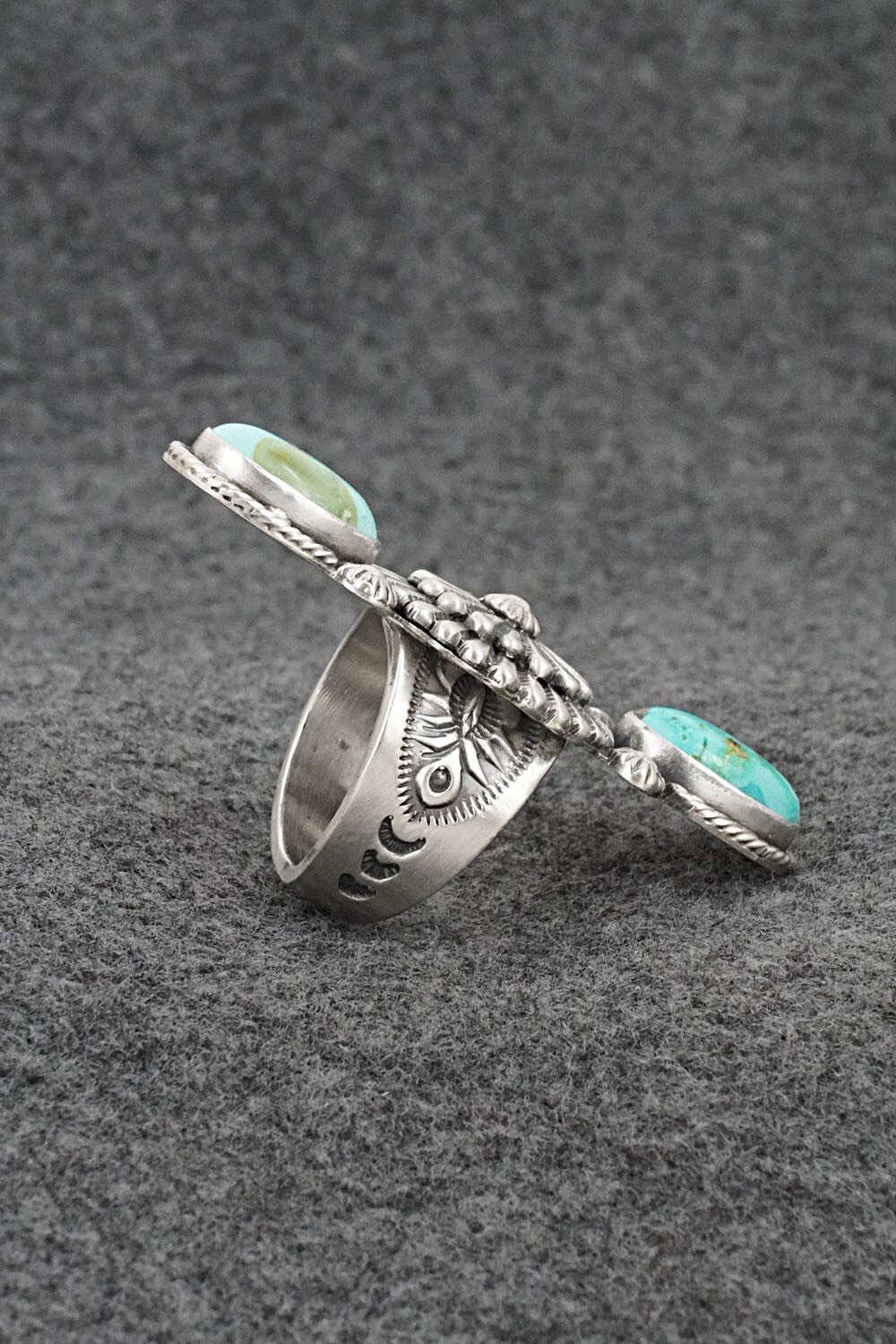 Turquoise & Sterling Silver Ring - Samuel Yellowhair - Size 7