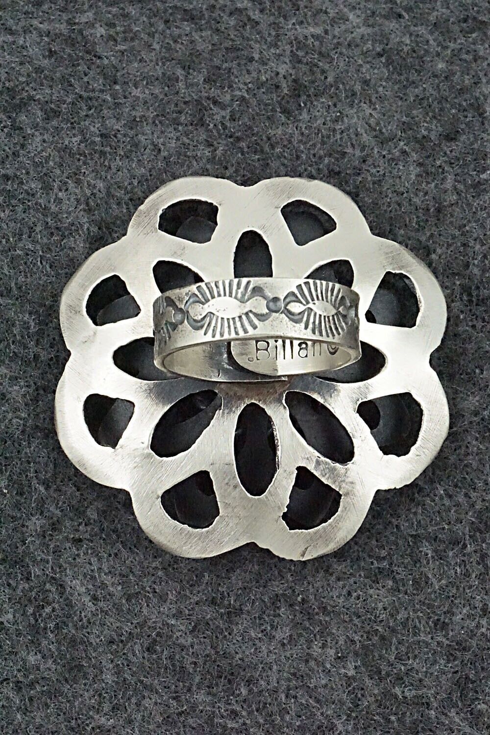 Pink Conch Shell & Sterling Silver Ring - Kevin Billah - Size 9 (Adj)