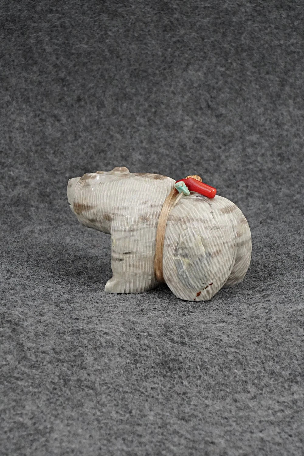 Bear Zuni Fetish Carving - Paulette & Farlan Quam