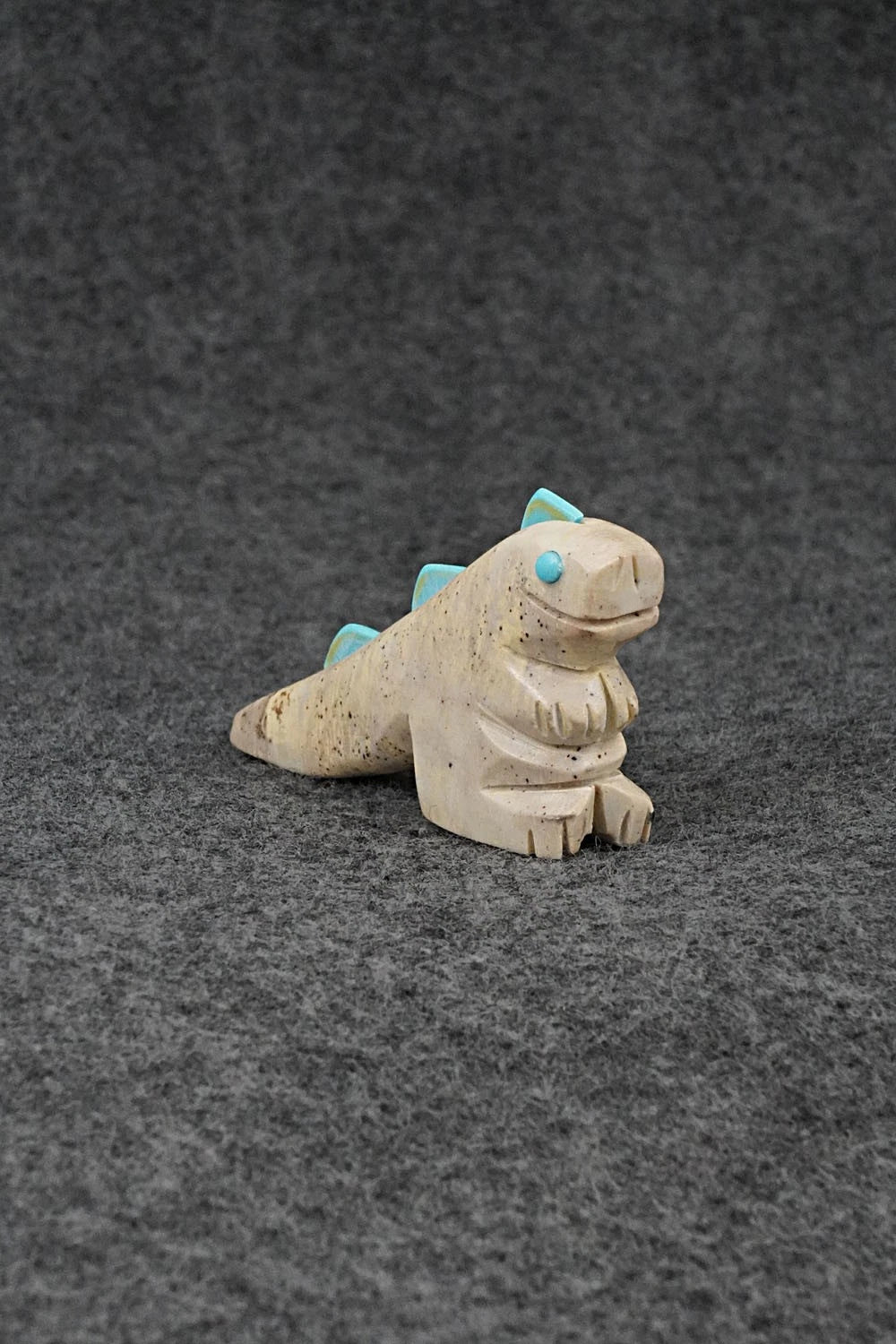 Dinosaur Zuni Fetish Carving - Cody Chavez