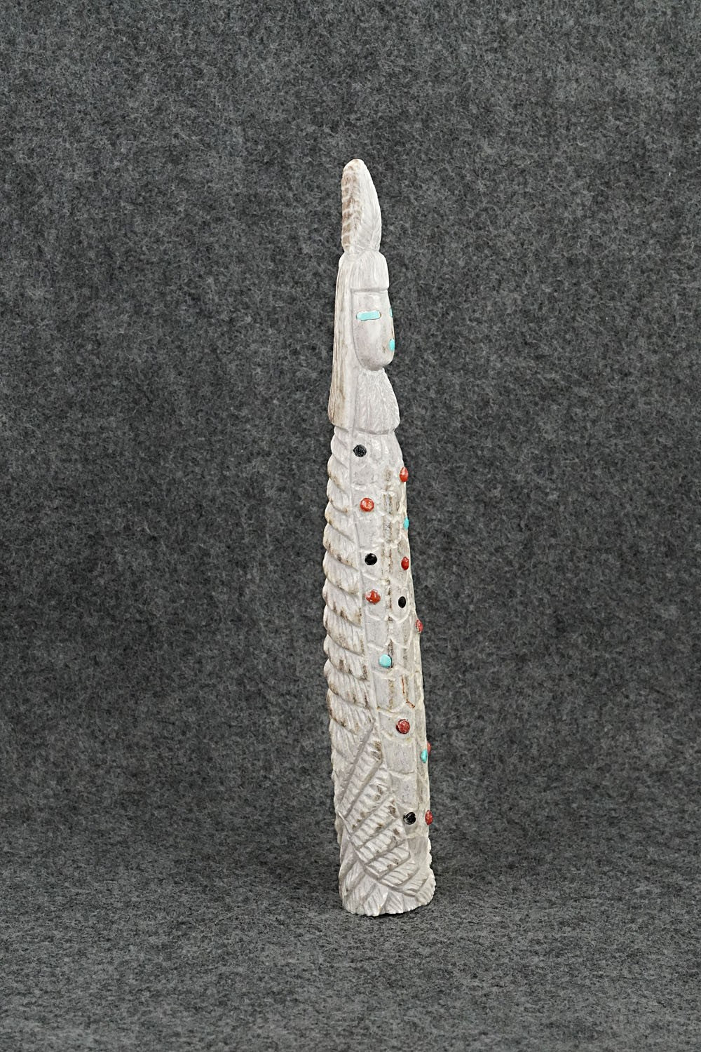 Corn Maiden Zuni Fetish Carving - Garrick Weeka