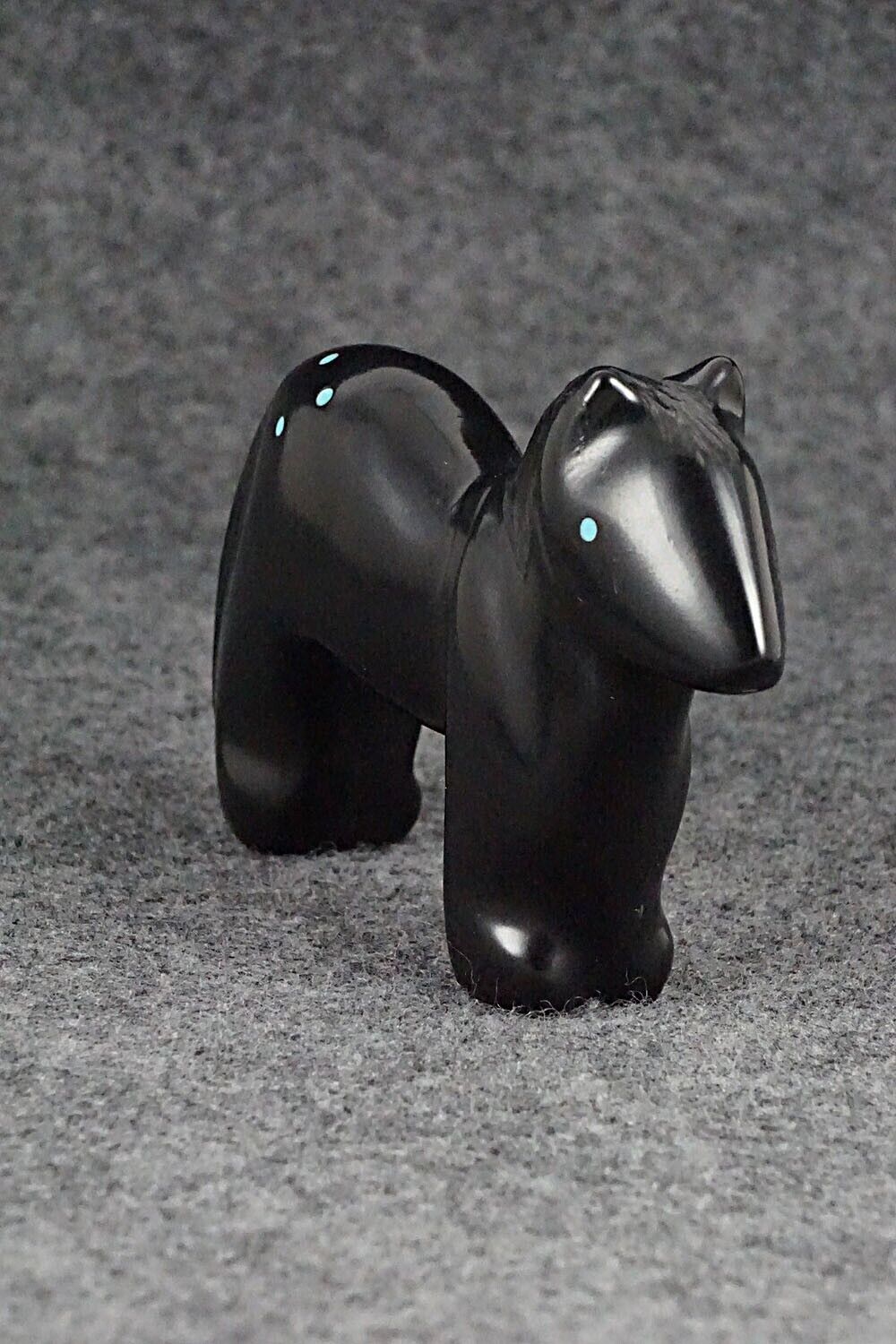 Horse Zuni Fetish Carving - Herbert Halate