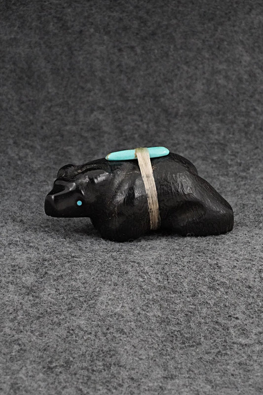 Bear Zuni Fetish Carving - Herb Halate