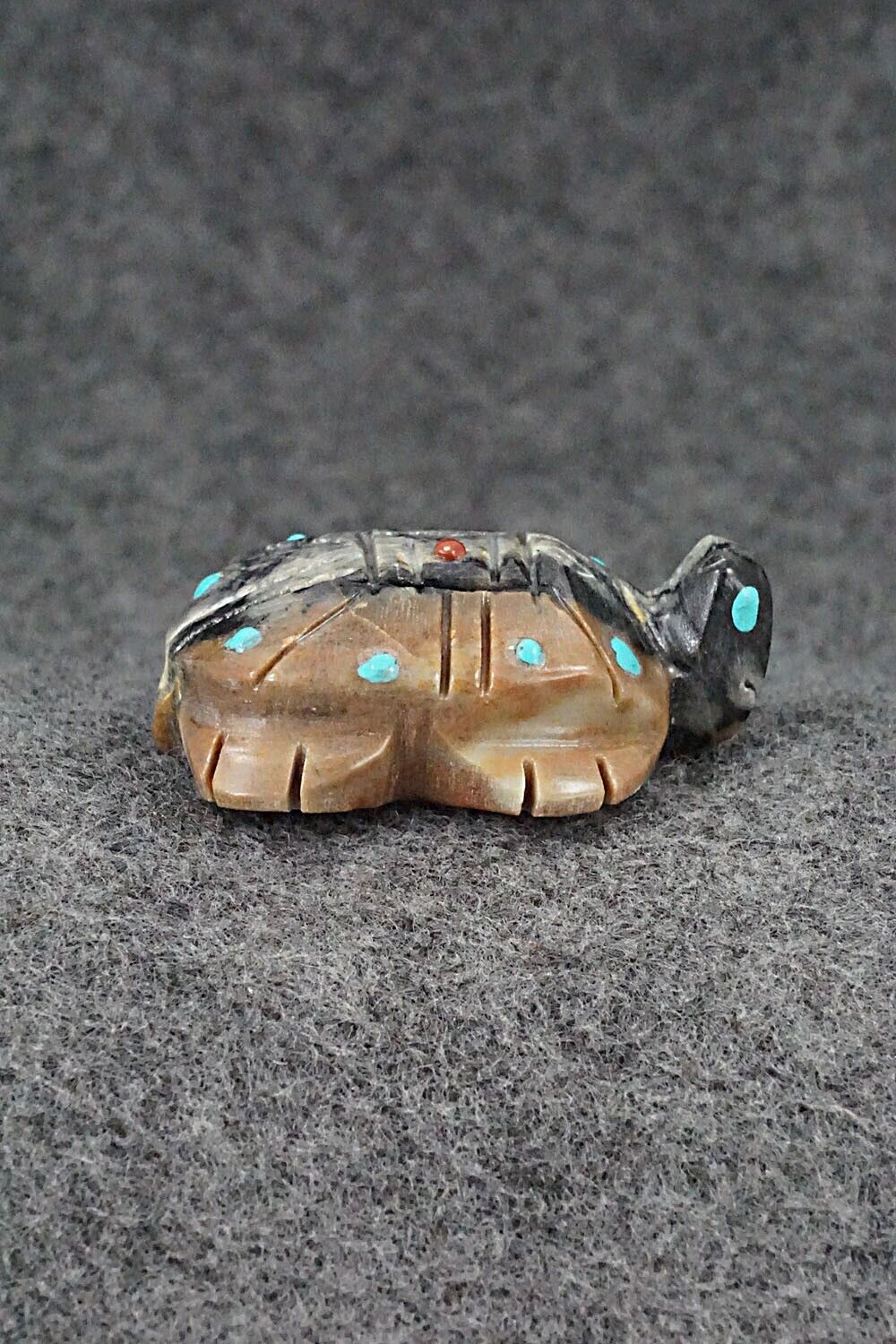Turtle Zuni Fetish Carving - Carl Etsate