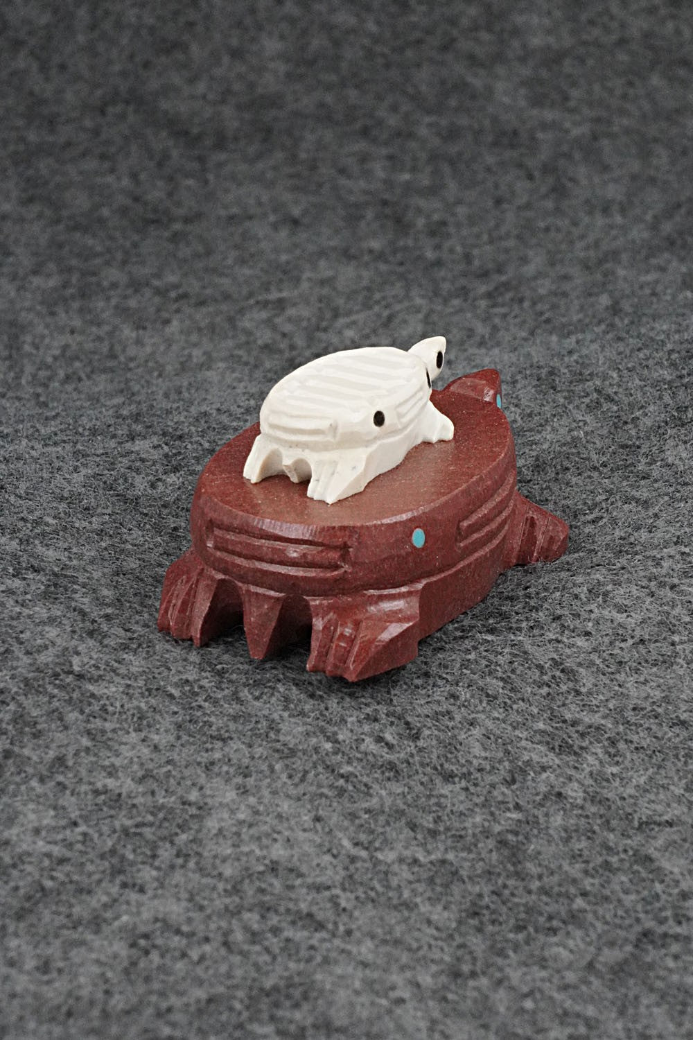 Turtle Zuni Fetish Carving - Jesus Espino