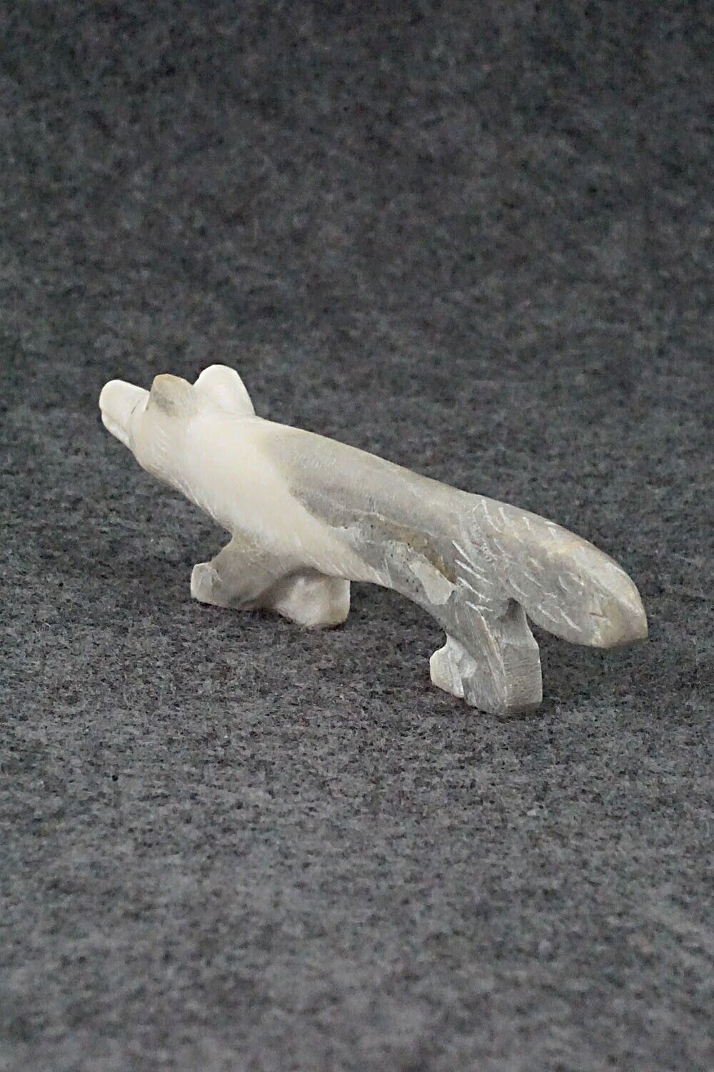 Wolf Zuni Fetish Carving - Cody Nastacio