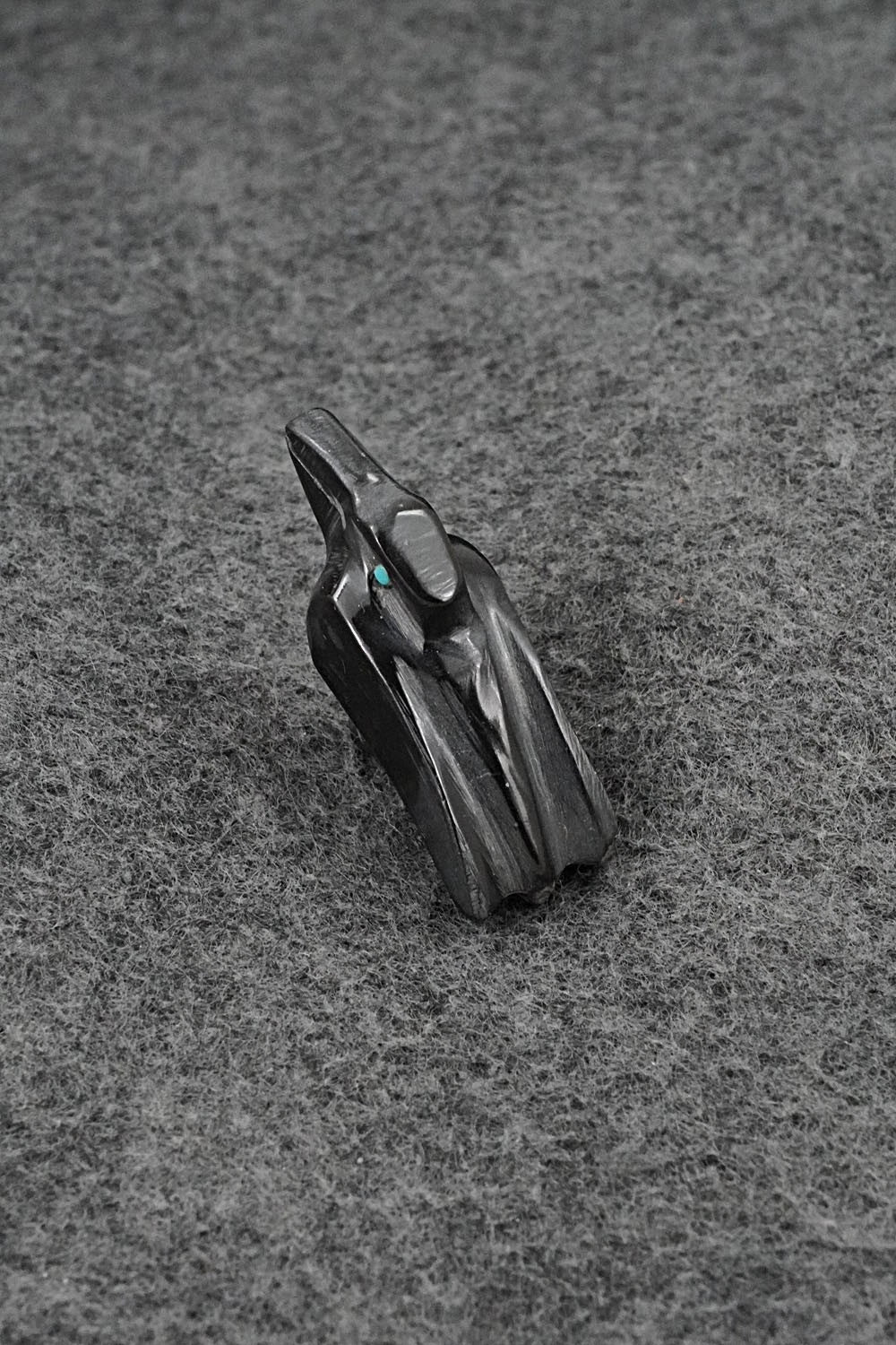 Crow Zuni Fetish Carving - Tim Lementino