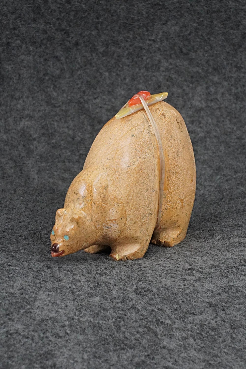 Bear Zuni Fetish Carving - Freddie Leekya