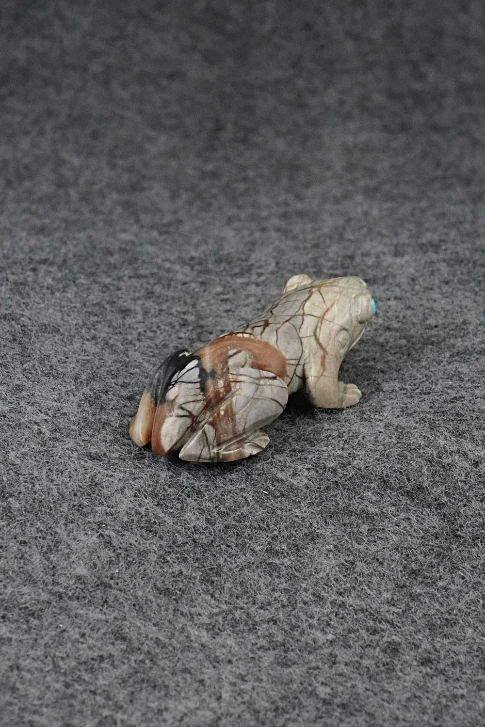Frog Zuni Fetish Carving - Lance Cheama