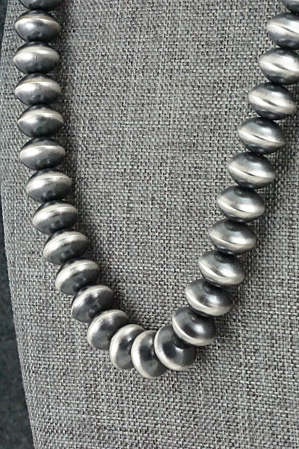 Sterling Silver Navajo Pearl Necklace 20" - Presley Haley
