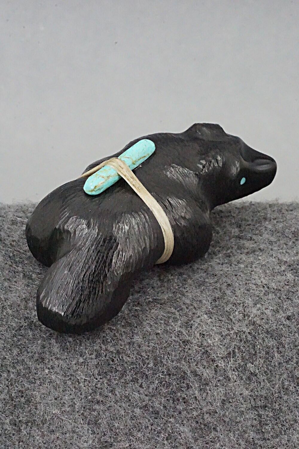 Bear Zuni Fetish Carving - Herbert Halate