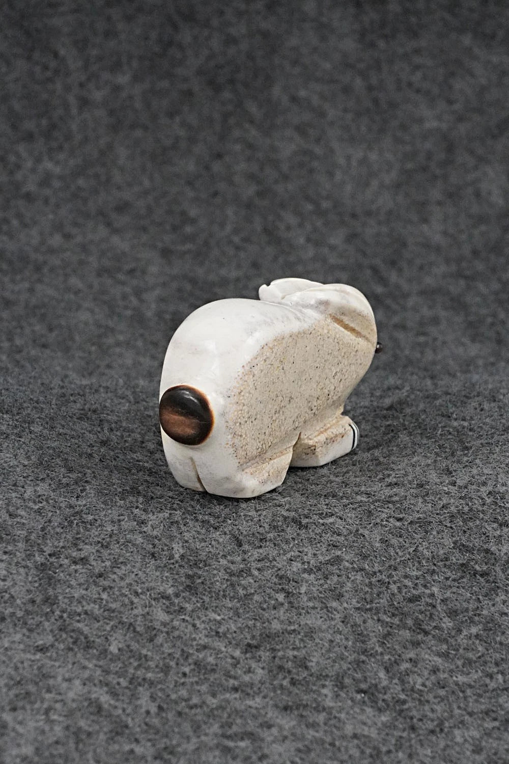 Rabbit Zuni Fetish Carving - Claudia Peina