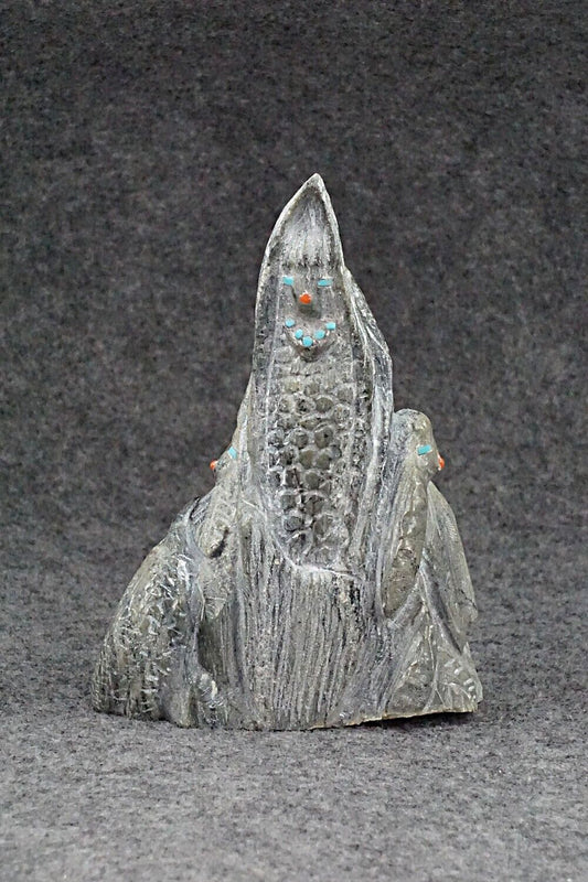 Corn Maiden Zuni Fetish Carving - Derrick Kaamasee