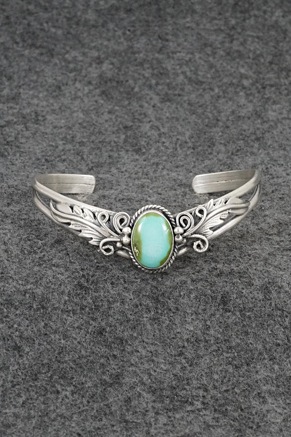 Turquoise & Sterling Silver Bracelet - Jemson Henio