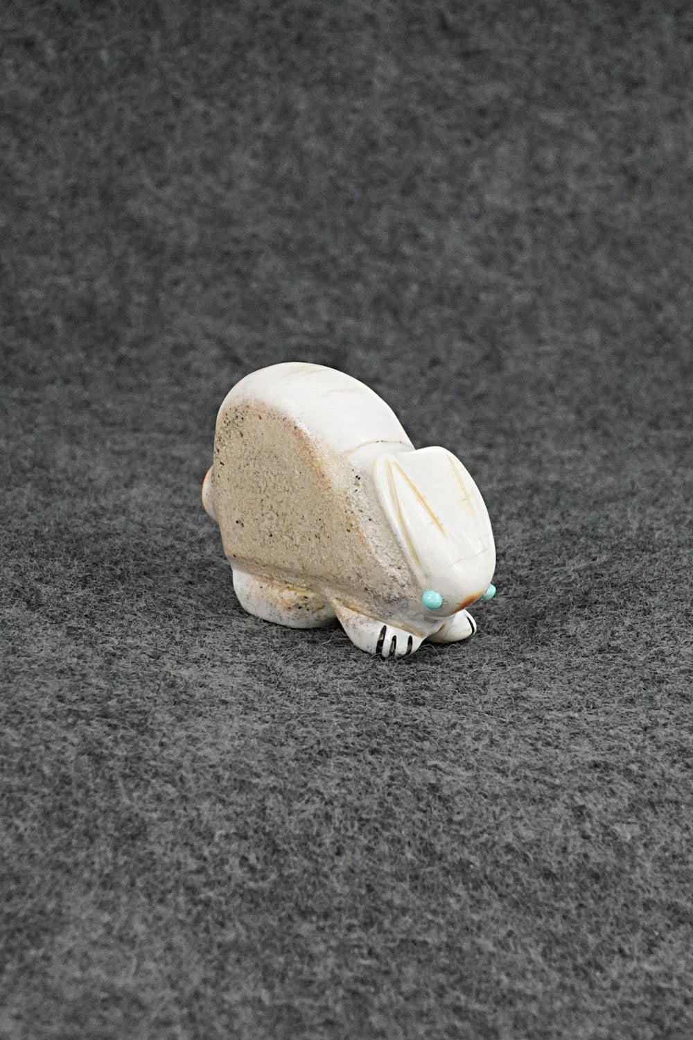 Rabbit Zuni Fetish Carving - Claudia Peina