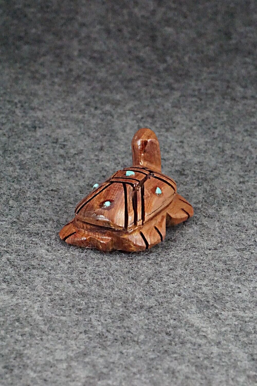 Turtle Zuni Fetish Carving - Carl Etsate