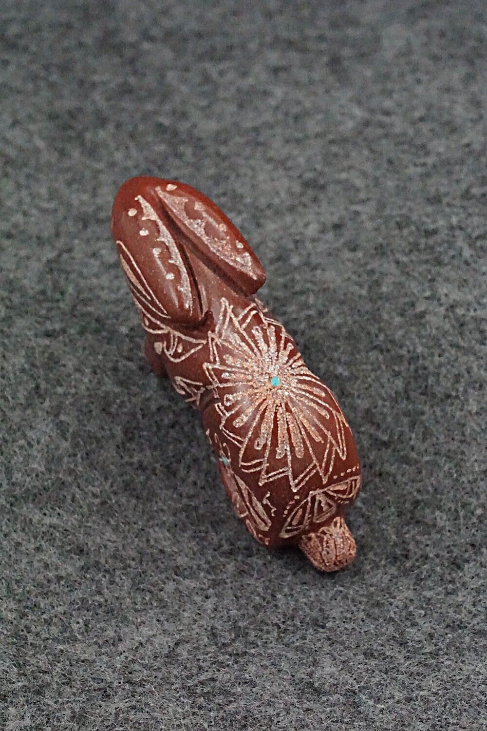 Rabbit Zuni Fetish Carving - Adrian Cachini