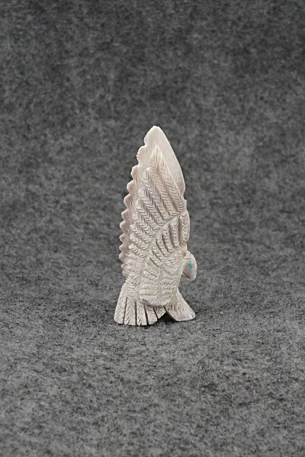 Eagle Zuni Fetish Carving - Justin Hustito