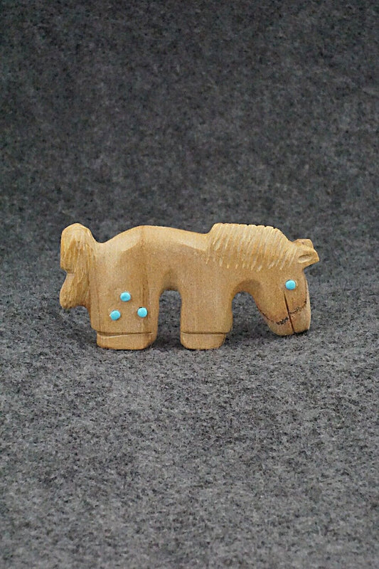 Horse Zuni Fetish Carving - Cody Chavez