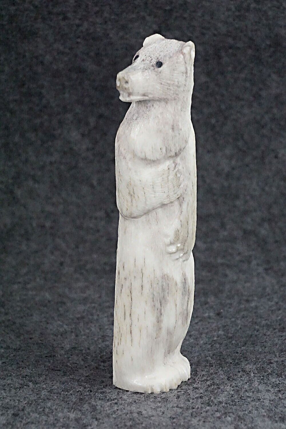 Bear Zuni Fetish Carving - Maxx Laate
