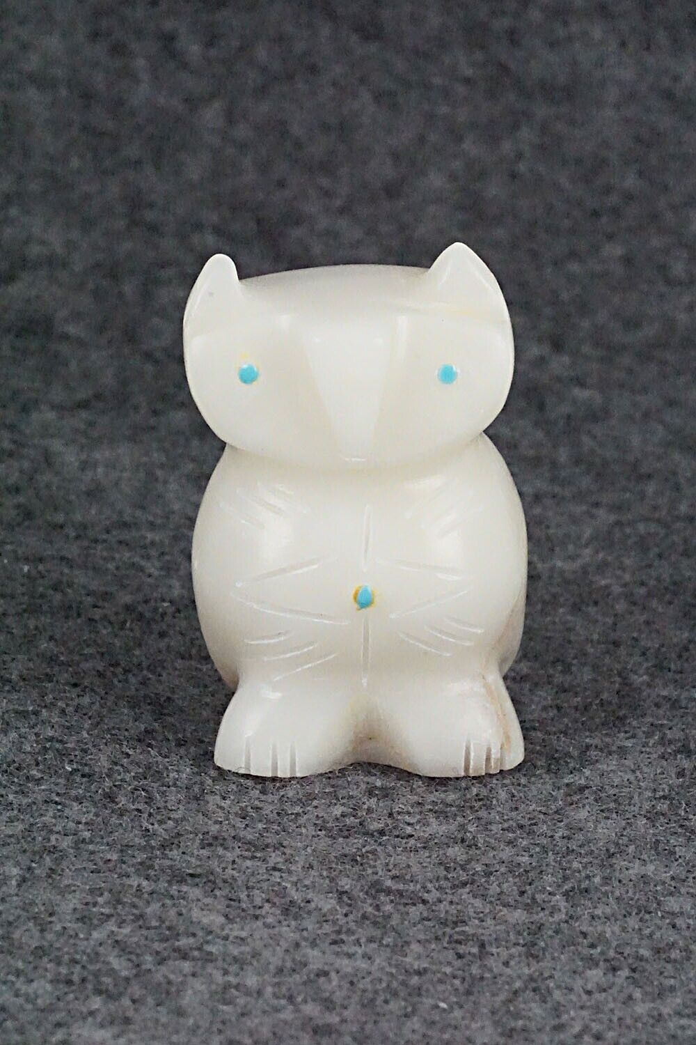 Owl Zuni Fetish Carving - Brandon Phillips
