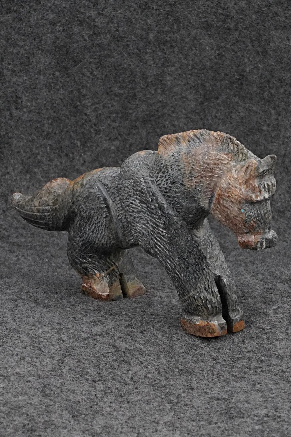 Horse Zuni Fetish Carving - Tony Mackel