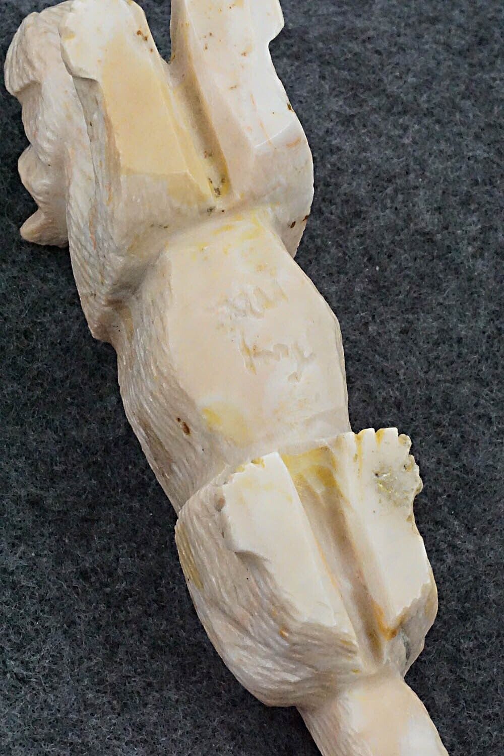 Mountain Lion Zuni Fetish Carving - Tony Mackel