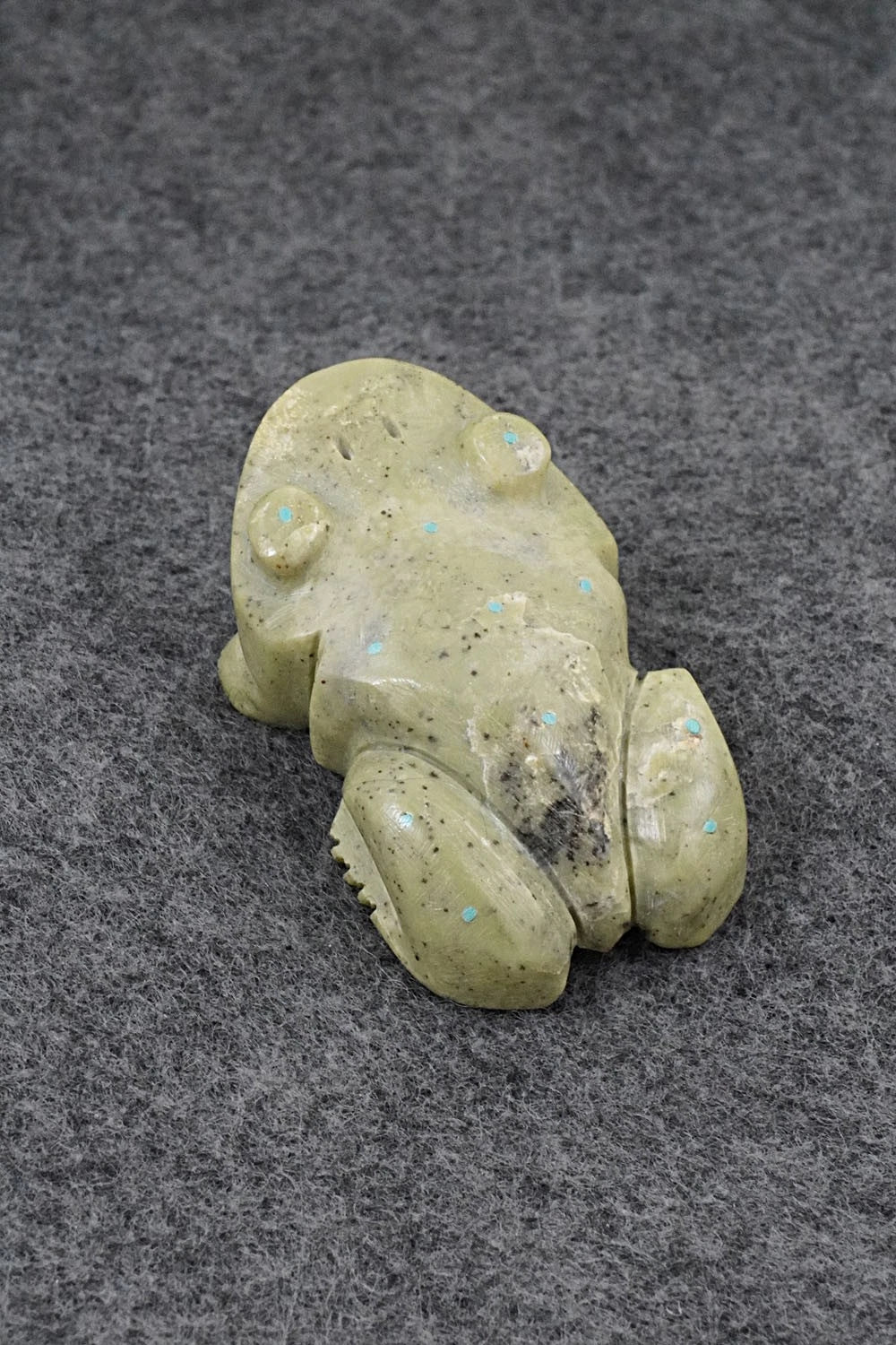 Frog Zuni Fetish Carving - Adrian Cachini
