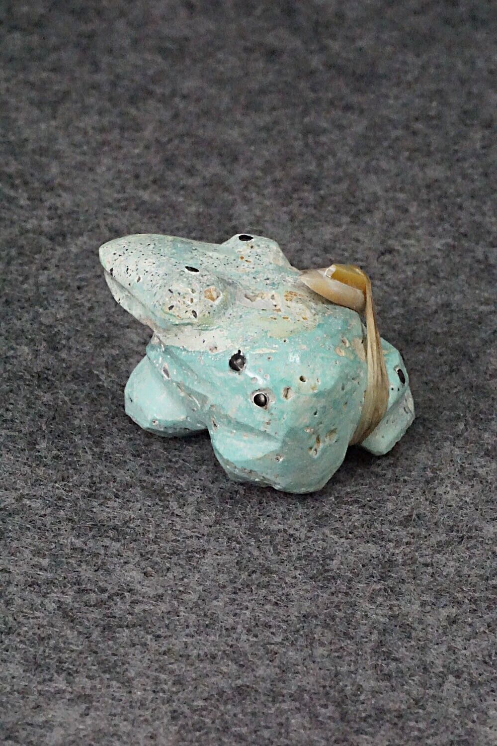 Frog Zuni Fetish Carving - Delvin Leekya