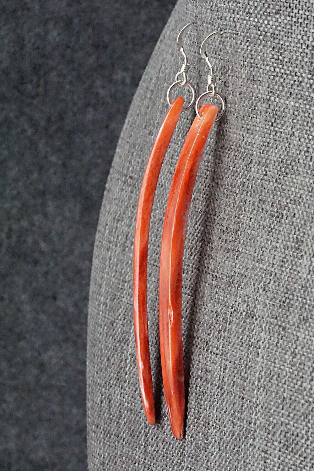 Spiny Oyster & Sterling Silver Earrings - Jesus Espino