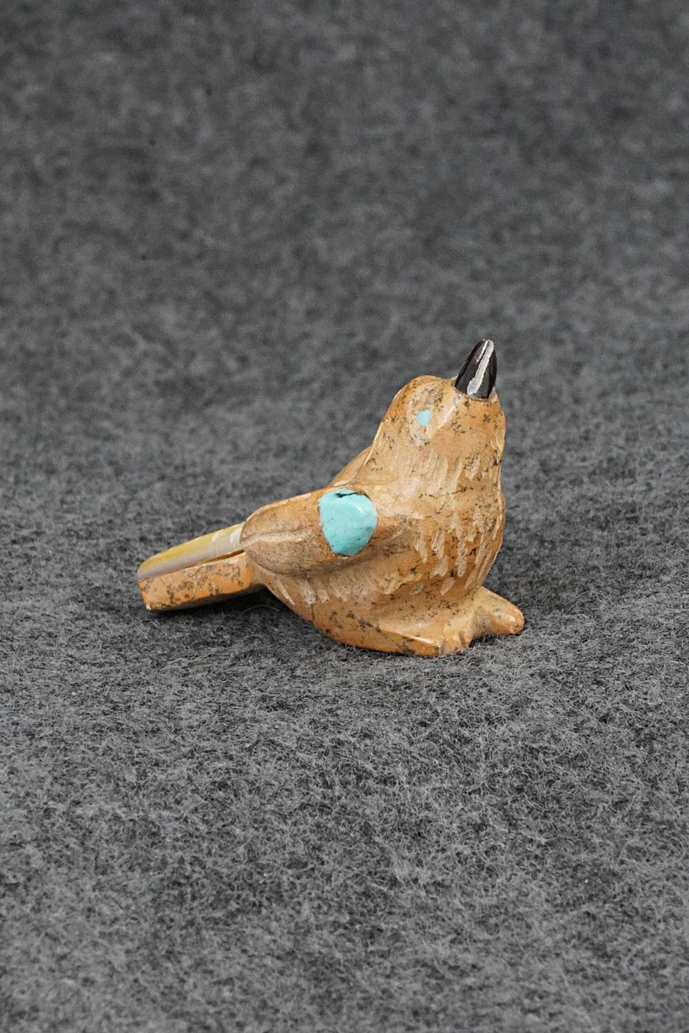 Bird Zuni Fetish Carving - Freddie Leekya