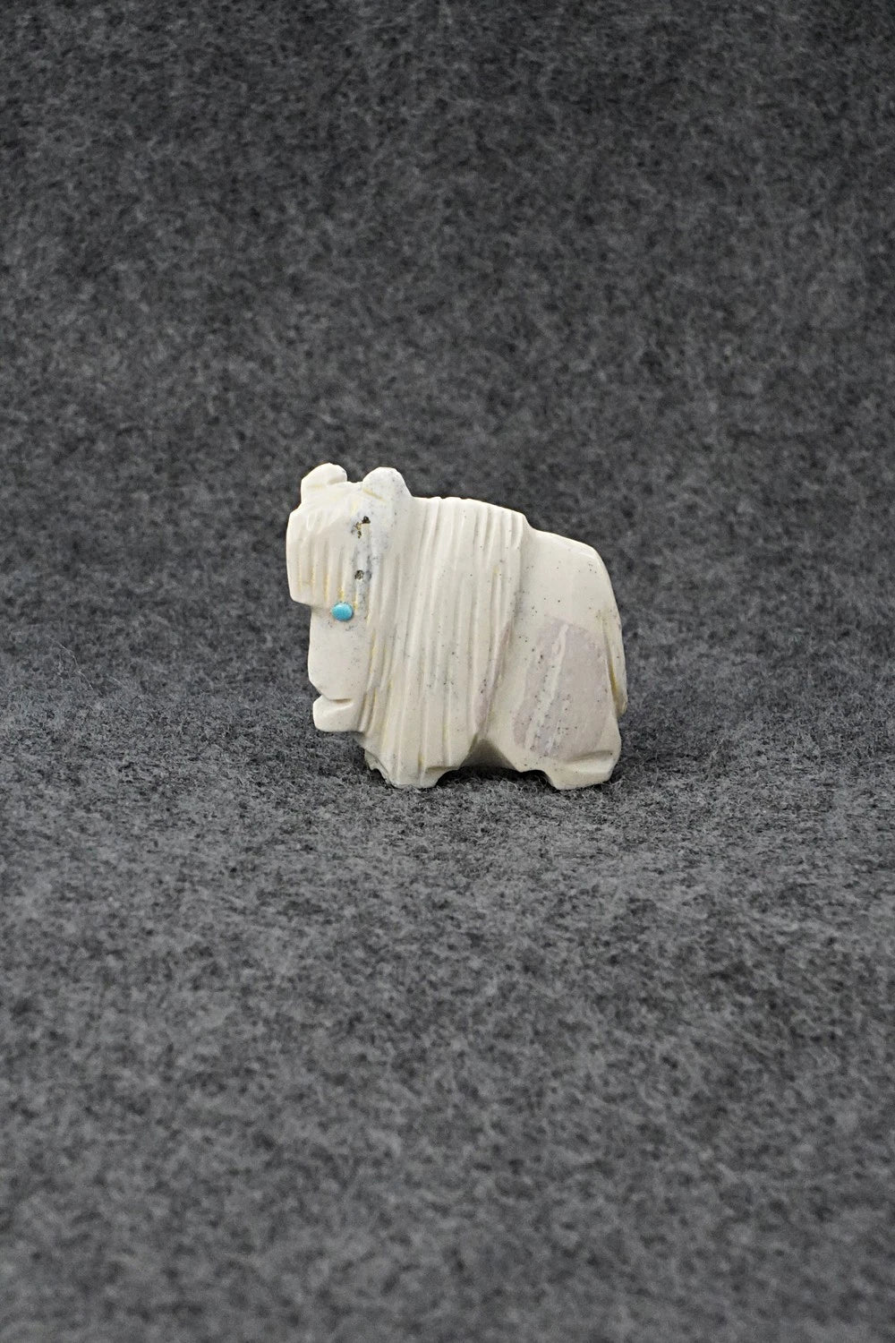 Buffalo Zuni Fetish Carving - Gilbert Lonjose