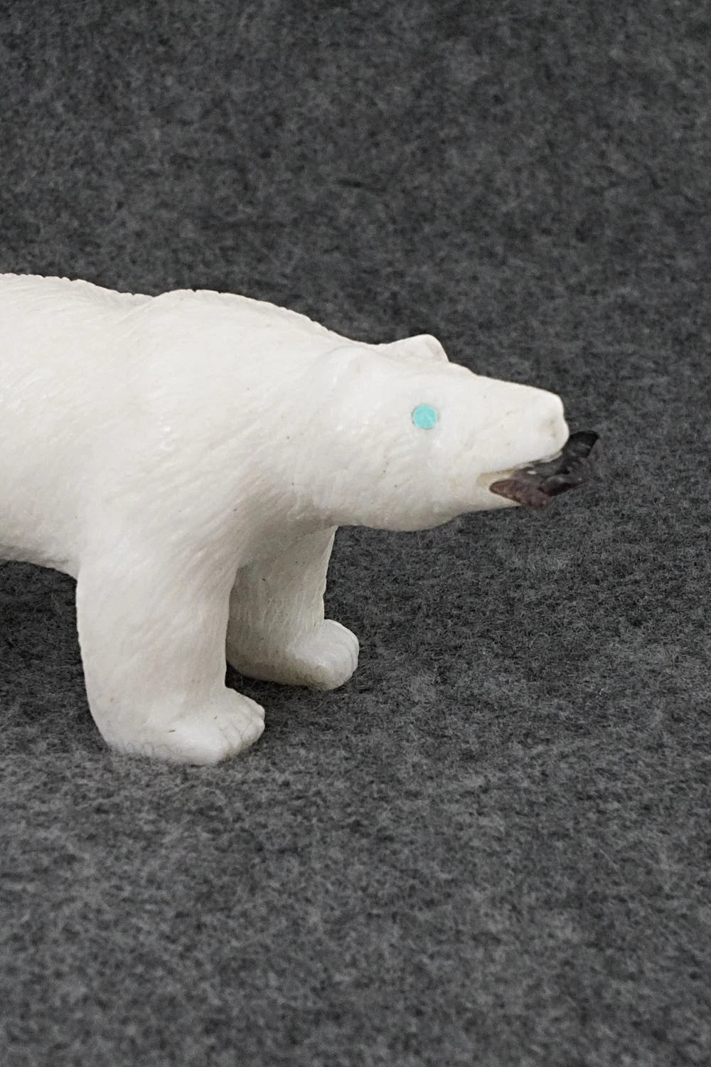 Bear Zuni Fetish Carving - Herbert Him