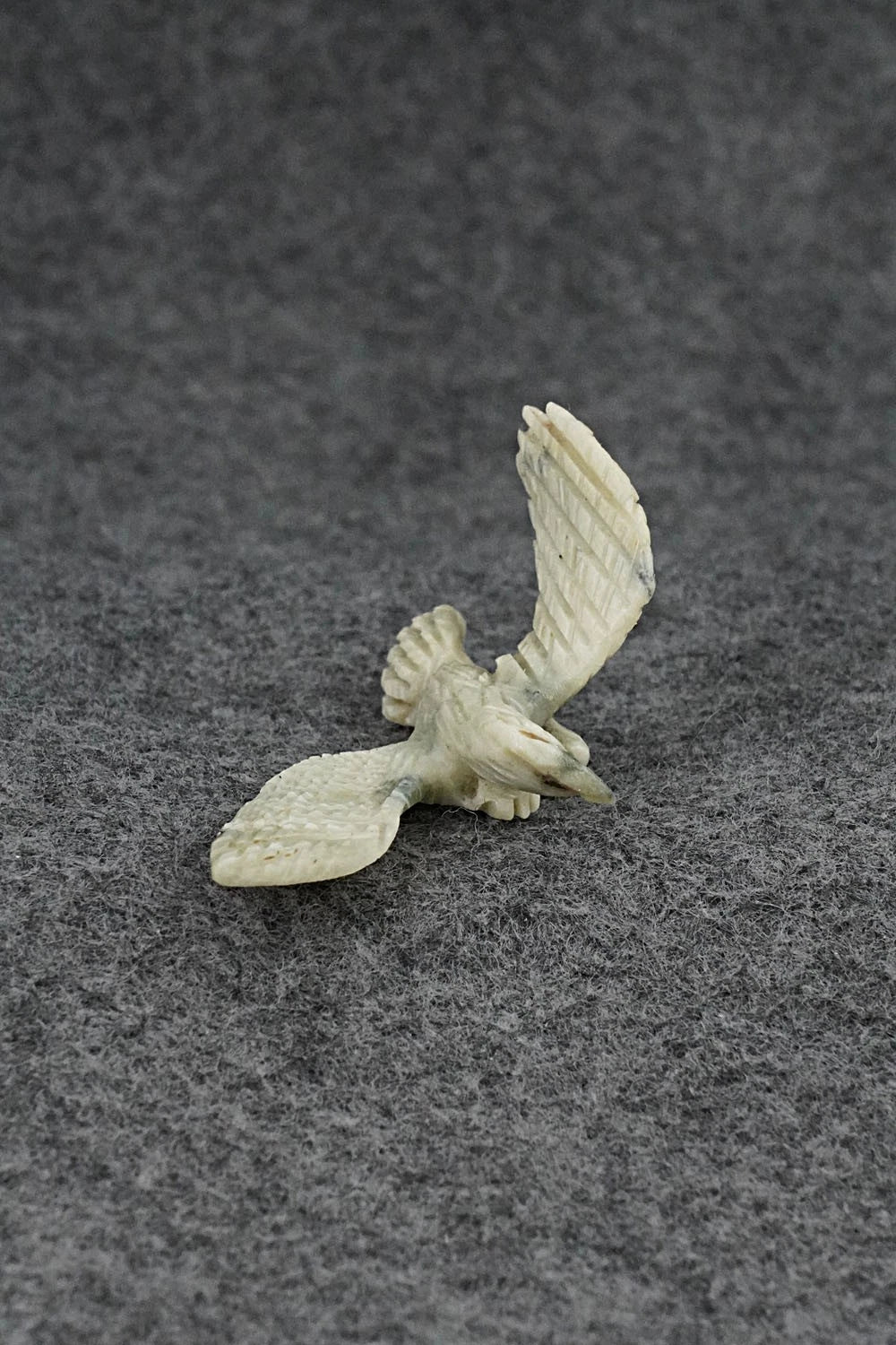 Eagle Zuni Fetish Carving - Cody Cheama